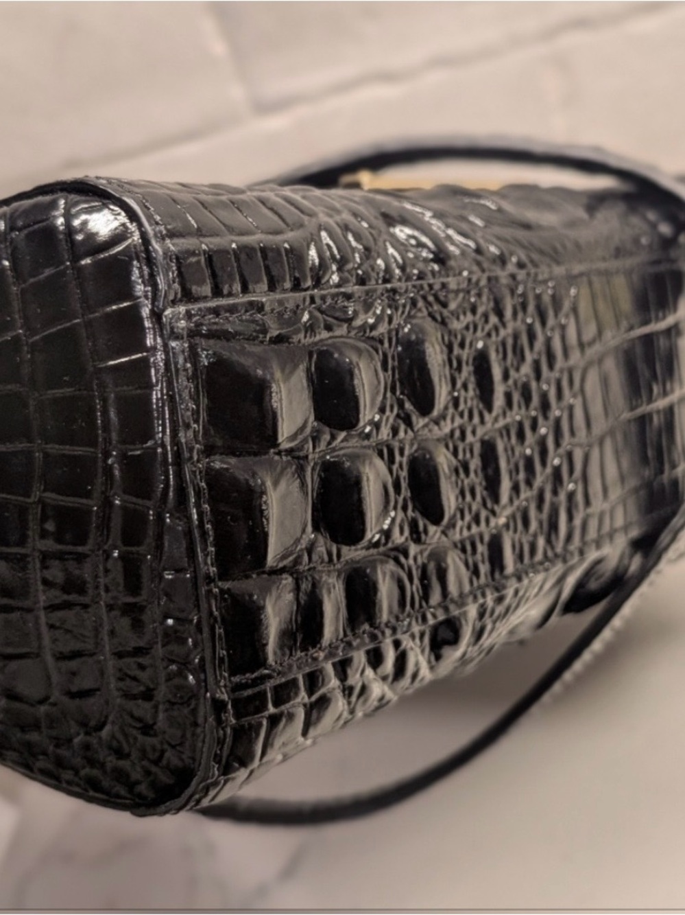 NWT Brahmin Black CARRIE Croc-Embossed Crossbody Bag 9x7.5” - Picture 7 of 8